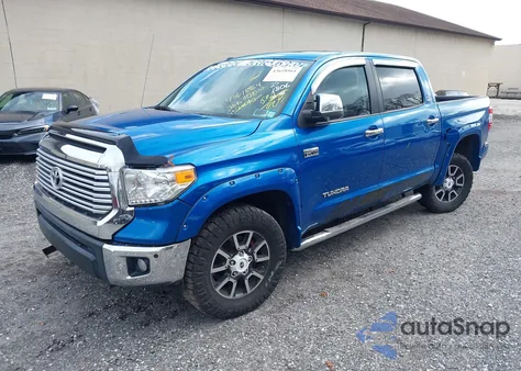 2016 Toyota Tundra Limited 5.7L V8 z USA, uszkodzony, nr VIN 5TFHY5F15GX494723